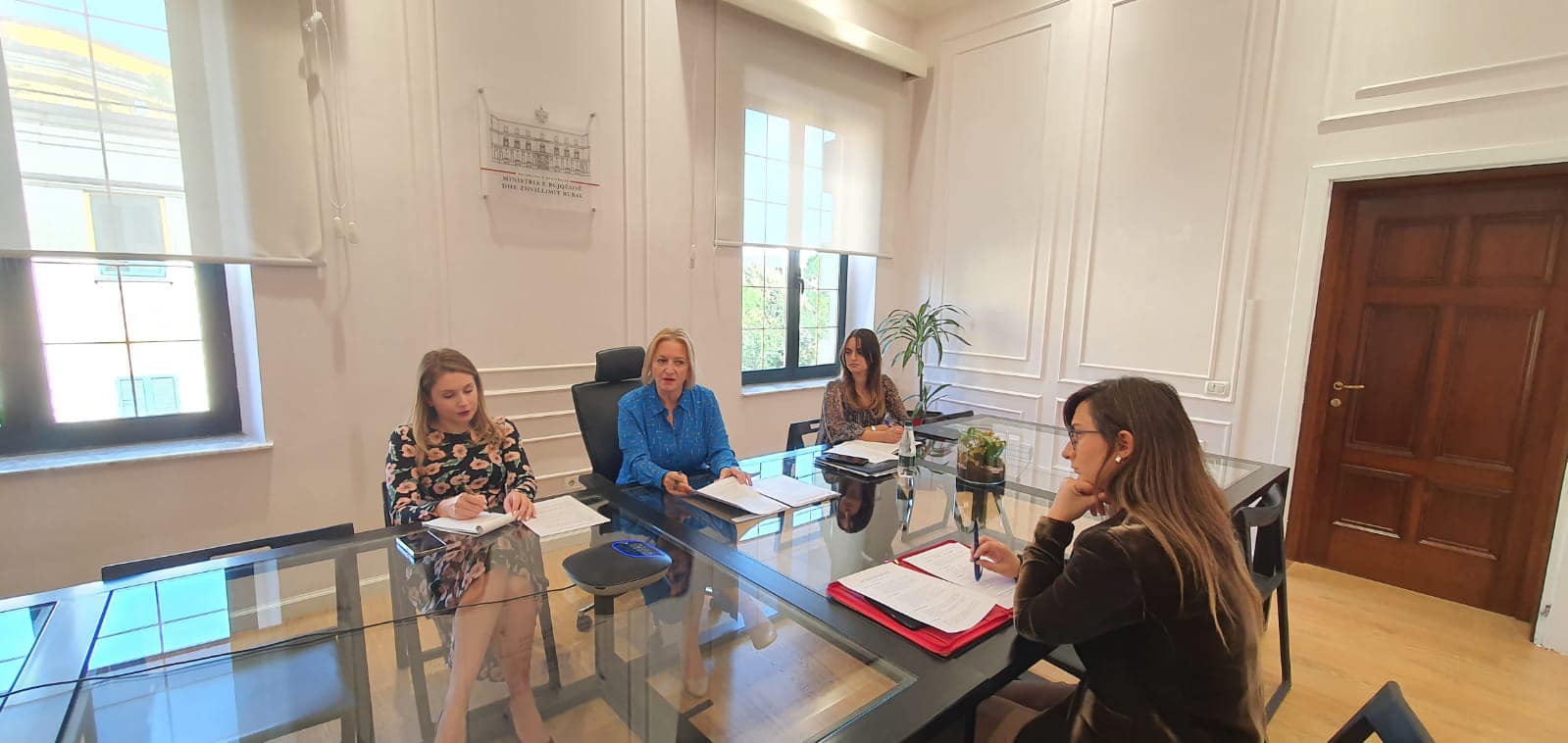 Denaj: Programe të përbashkëta me FAO-n për sipërmarrjet e grave në agrobiznes
